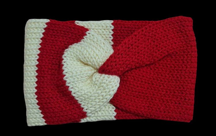 Other Twisted Earwarmer - Santa Stripe product image